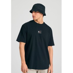 FUNKY BUDDHA FBM011-304-04 BLACK Oversized t-shirt με graphic τύπωμα στην πλάτη