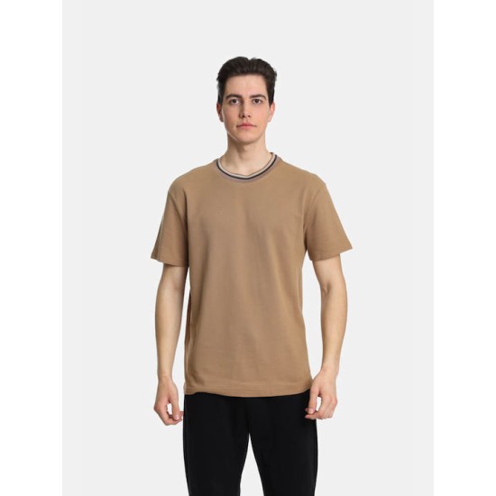 Ανδρικό T-shirt πικέ PACO&CO 2431095 CAMEL-Κανονική γραμμή